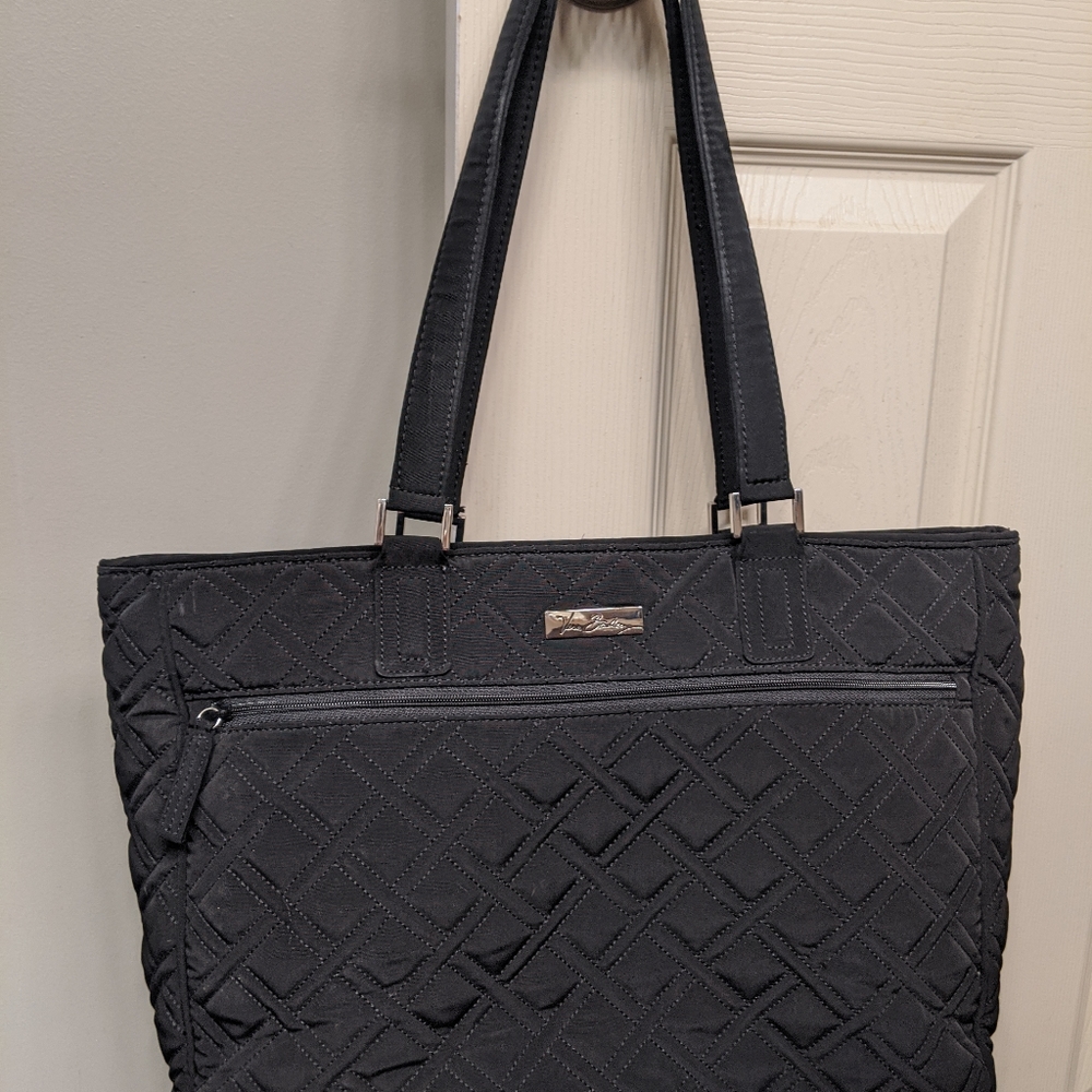 Vera Bradley large work tote w/laptop compartment